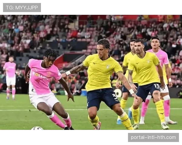 维罗纳0-2不敌莱切,保级形势进一步恶化